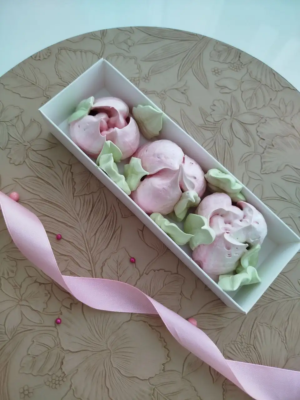 Цветочный зефир и безешки к 8 марта - Сладости/Кондитерские изделия (Хобби и отдых) в Нижневартовск