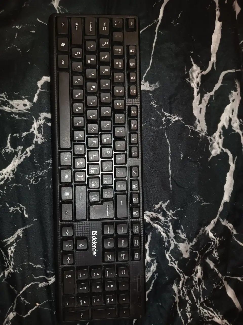 Офисная клавиатура с неисправной ножкой - Компьютерная периферия (Электроника) в Нижневартовск