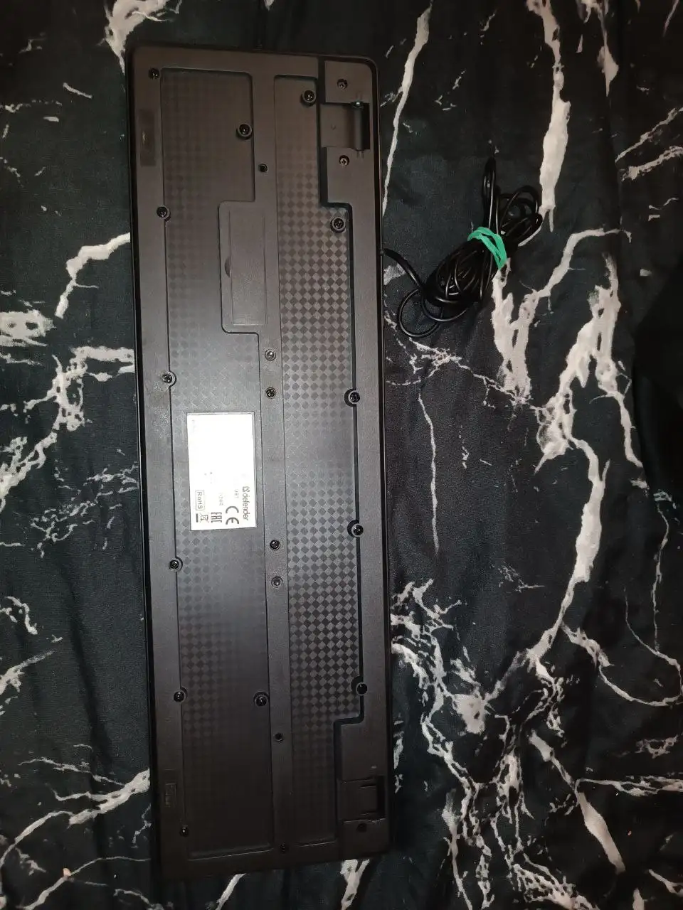 Офисная клавиатура с неисправной ножкой - Компьютерная периферия (Электроника) в Нижневартовск