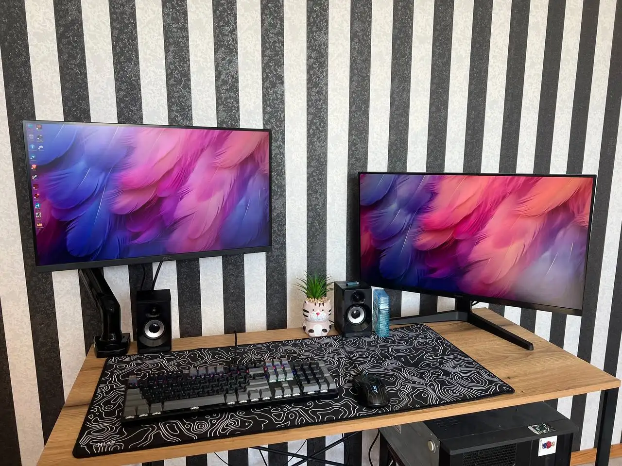 Мониторы AOC 27" 2к и SAMSUNG 27" full HD, видеокарта GeForce GTX 1060 3GB - Компьютерная техника (Электроника) в Нижневартовск