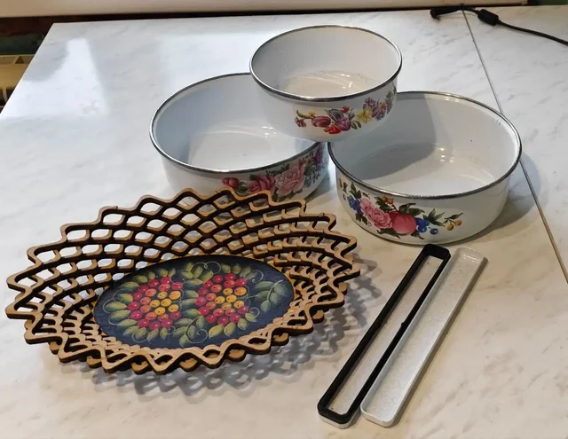 Набор различных товаров для дома и хобби - Посуда и кухонные принадлежности в Нижневартовск