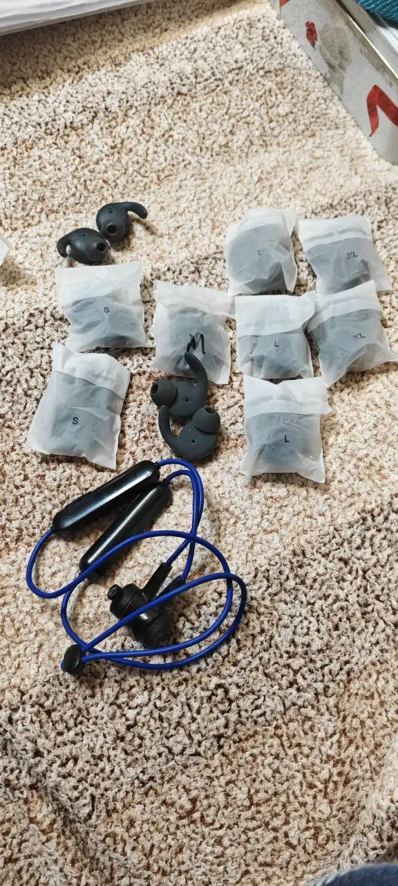 Набор различных товаров для дома и хобби - Барахолка в Нижневартовск