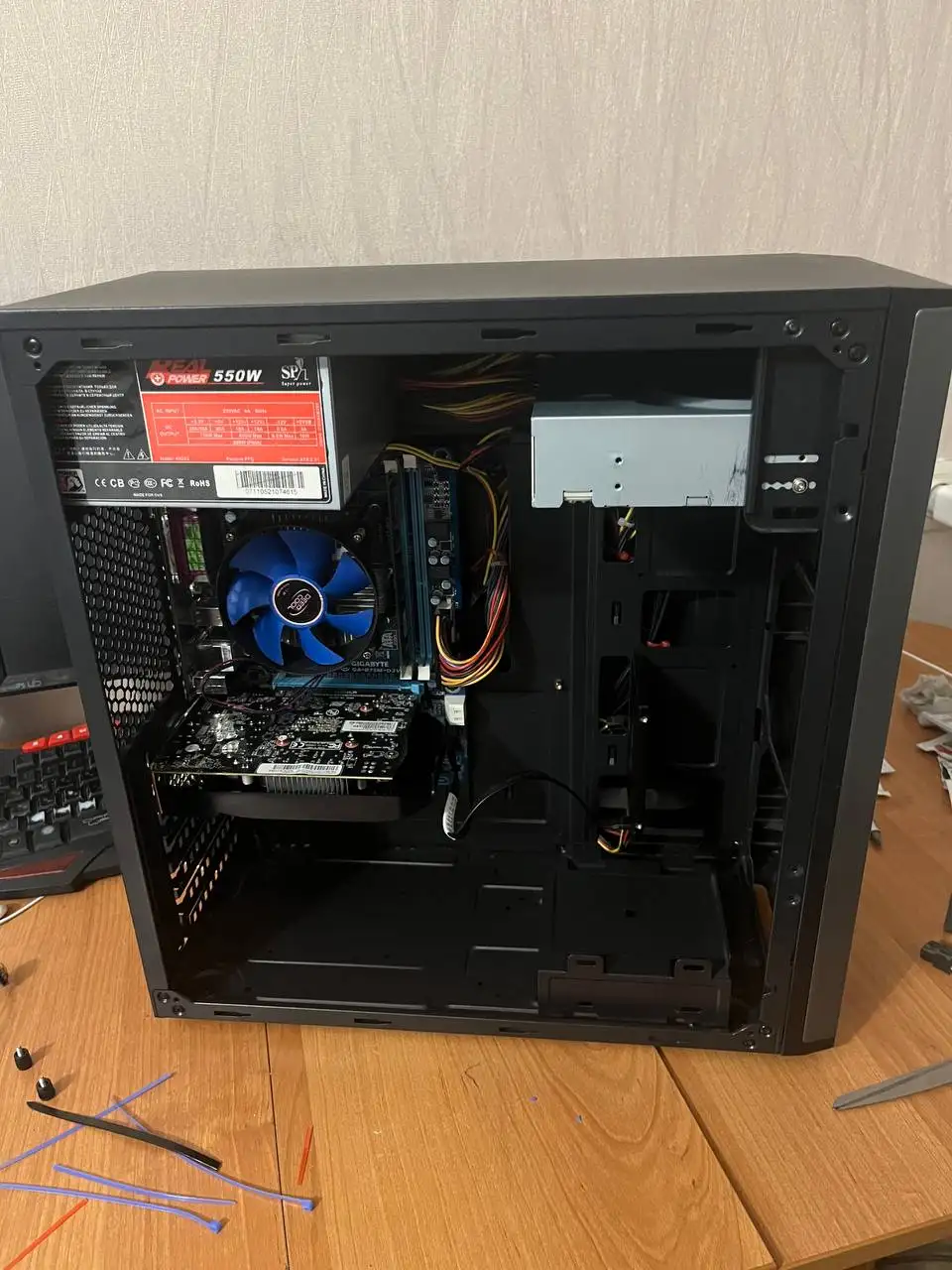 Системный блок с процессором i5 3470 и видеокартой GTX1050ti - Компьютеры и комплектующие (Электроника) в Нижневартовск