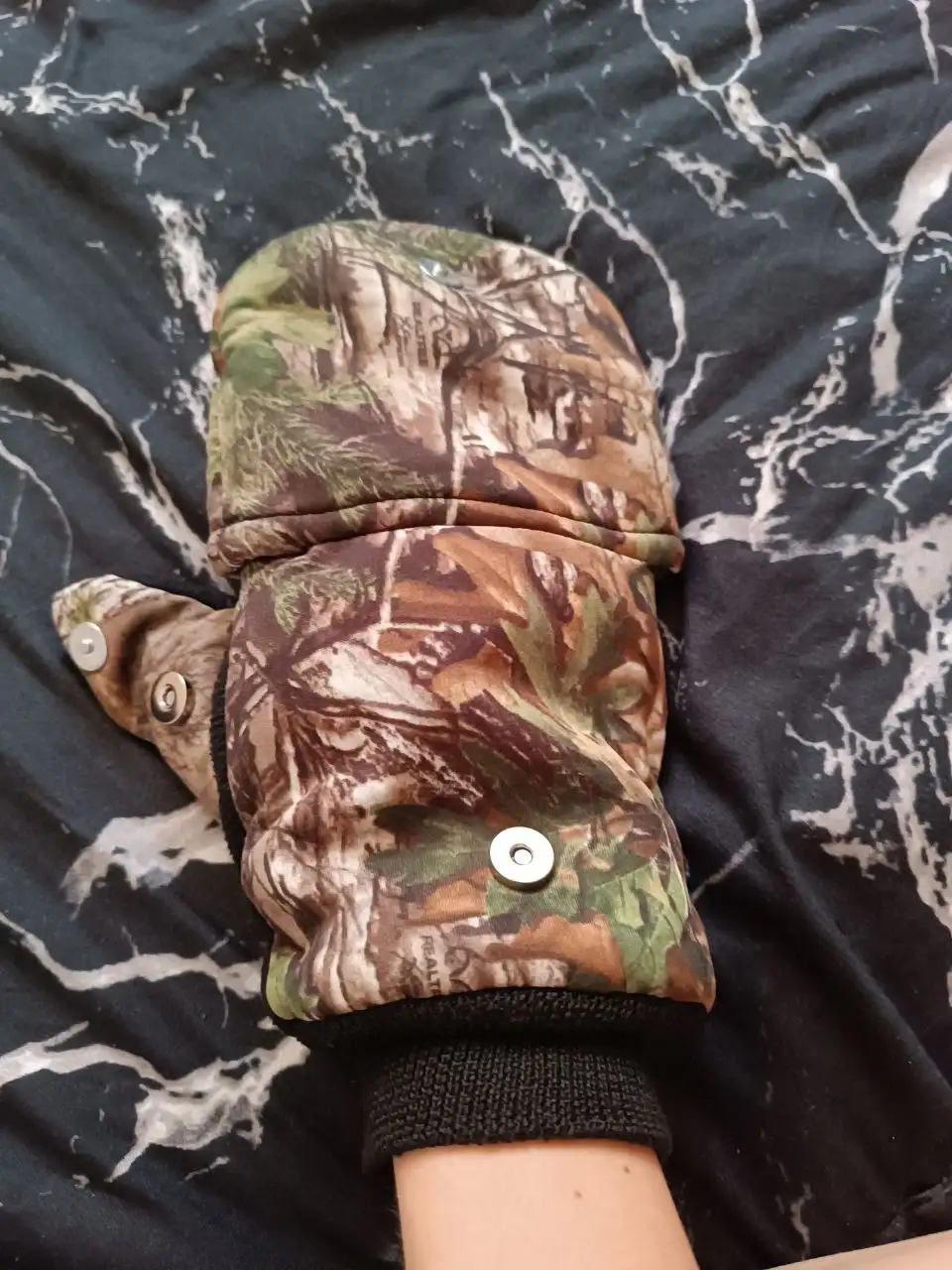 Продам перчатки трансформеры - Одежда (Барахолка) в Нижневартовск