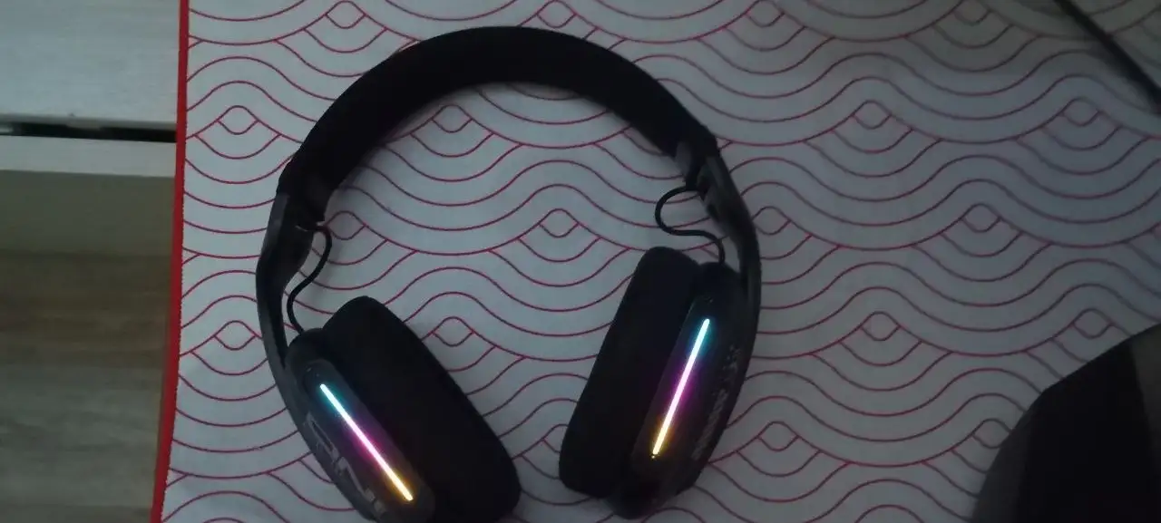 Компьютер с полным комплектом игровых аксессуаров - Компьютерная техника (Электроника) в Нижневартовск