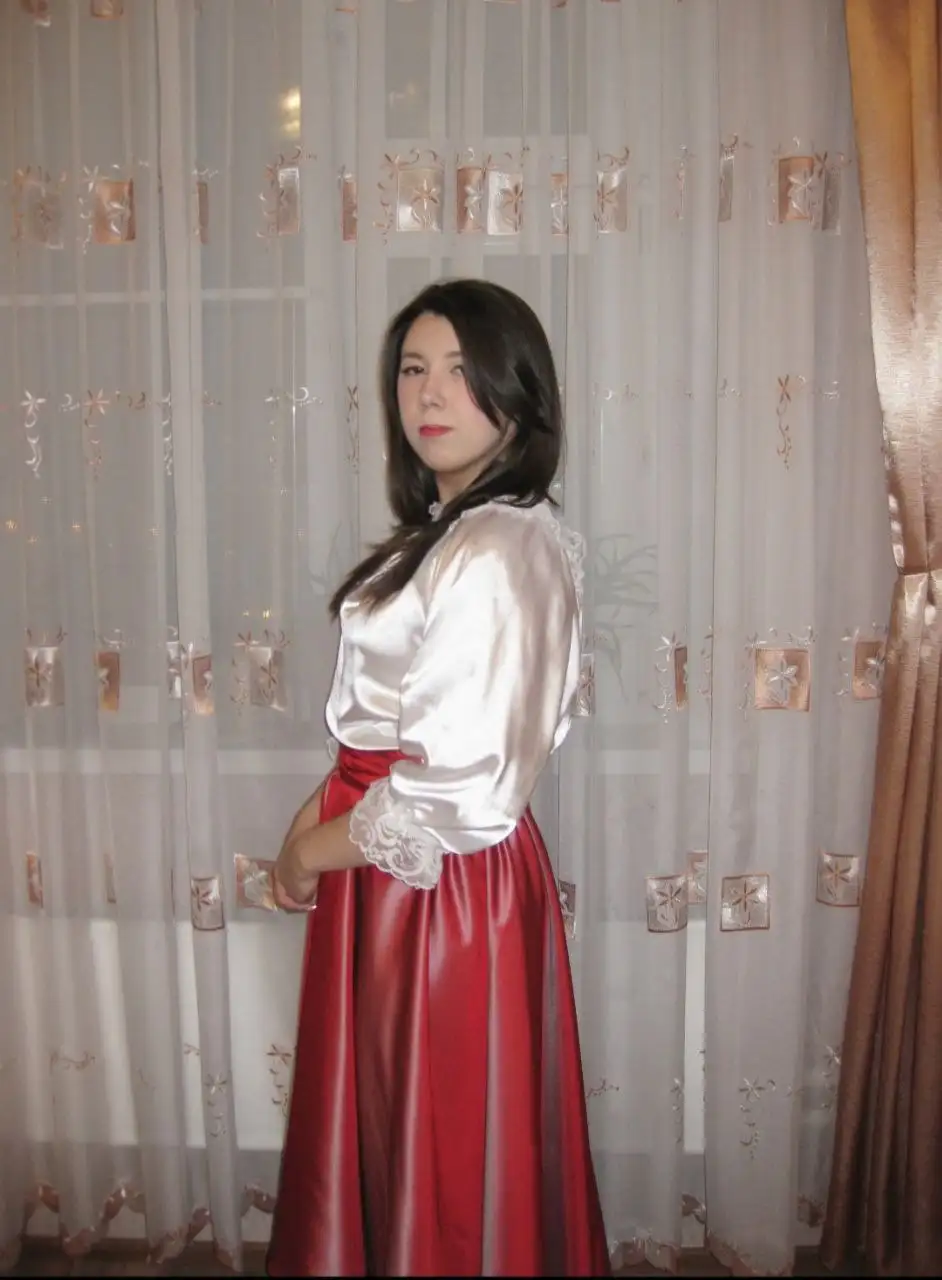 Блуза и юбка для девочки, концертный костюм - Детская одежда (Одежда) в Нижневартовск