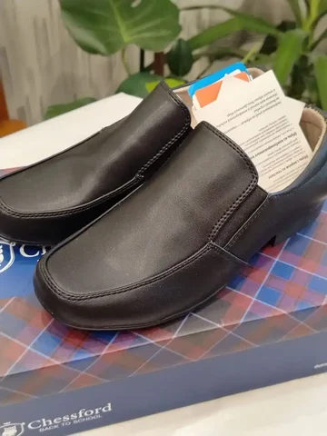 Туфли новые 34 размера на выпускной в детский сад - Сладости в Нижневартовск