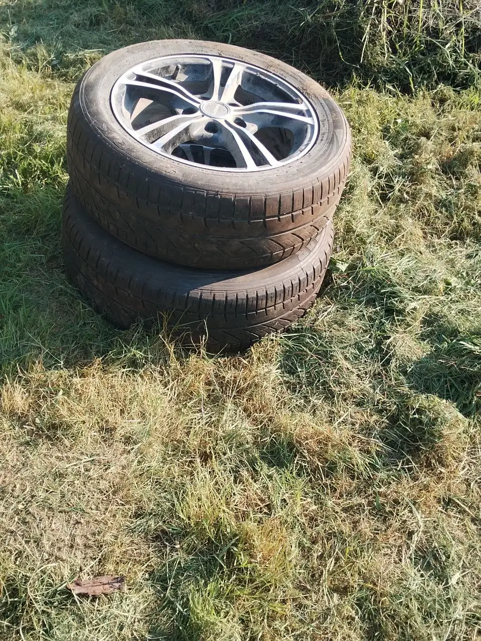 Продам колёса от Волги - Колёса и шины (Авто) в Нижневартовск
