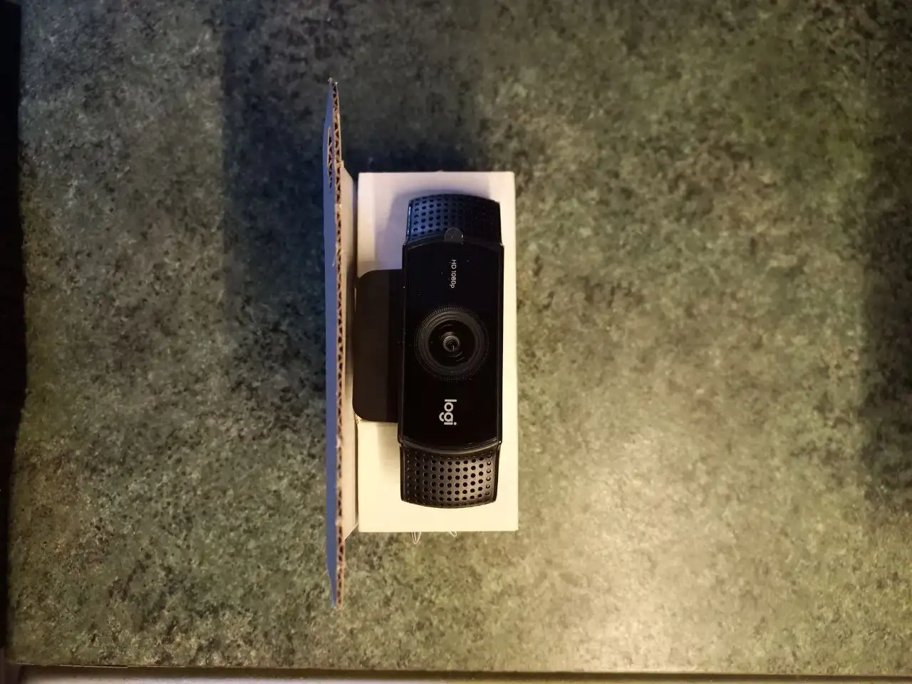 Продам Logitech C922 Pro HD в Нижневартовске - Веб-камеры (Электроника) в Нижневартовск