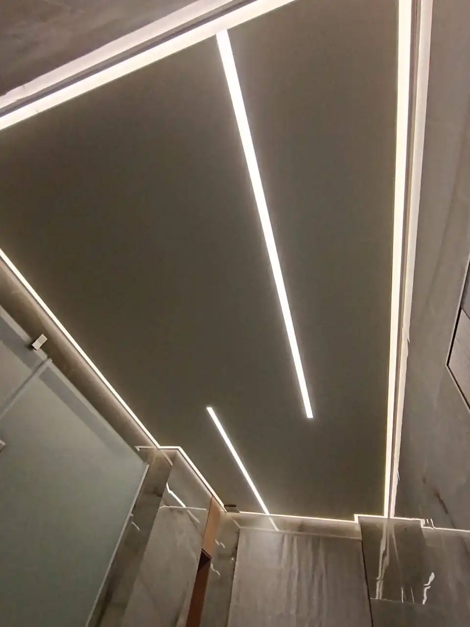 Натяжные потолки любой сложности