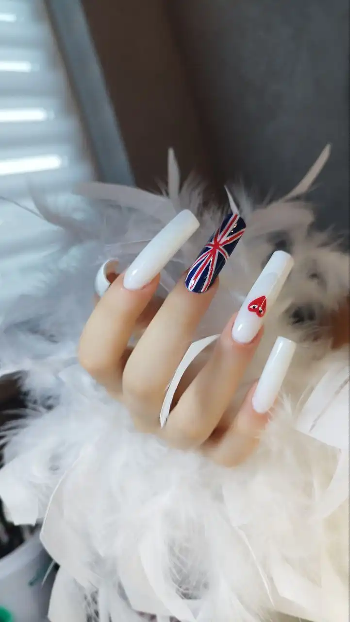 Услуги мастера ногтевого сервиса