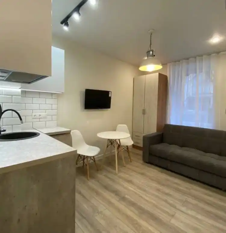 Студия в общежитии - Недвижимость в Казань