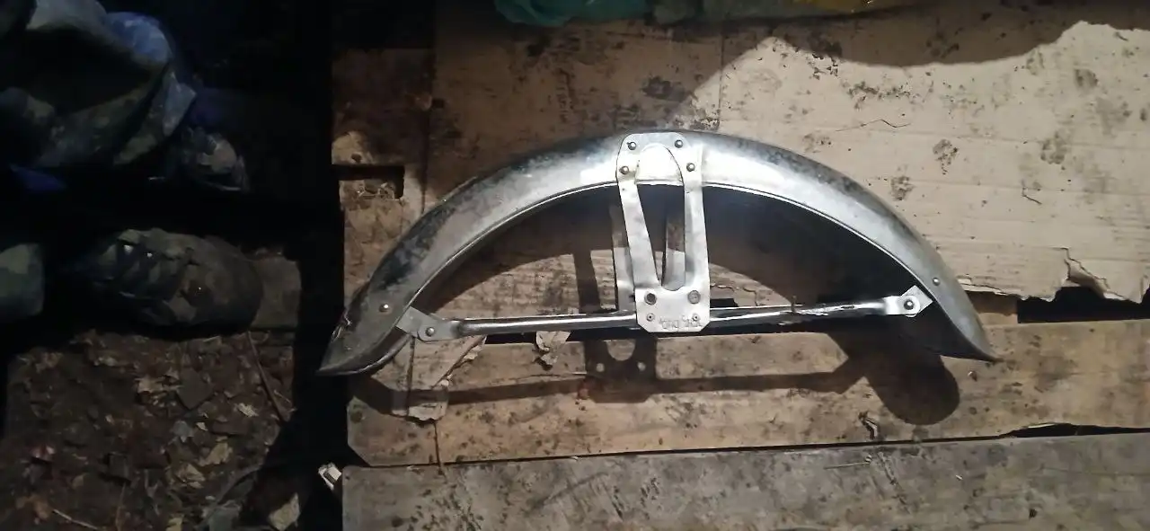 Продам крылья от мопед альфа