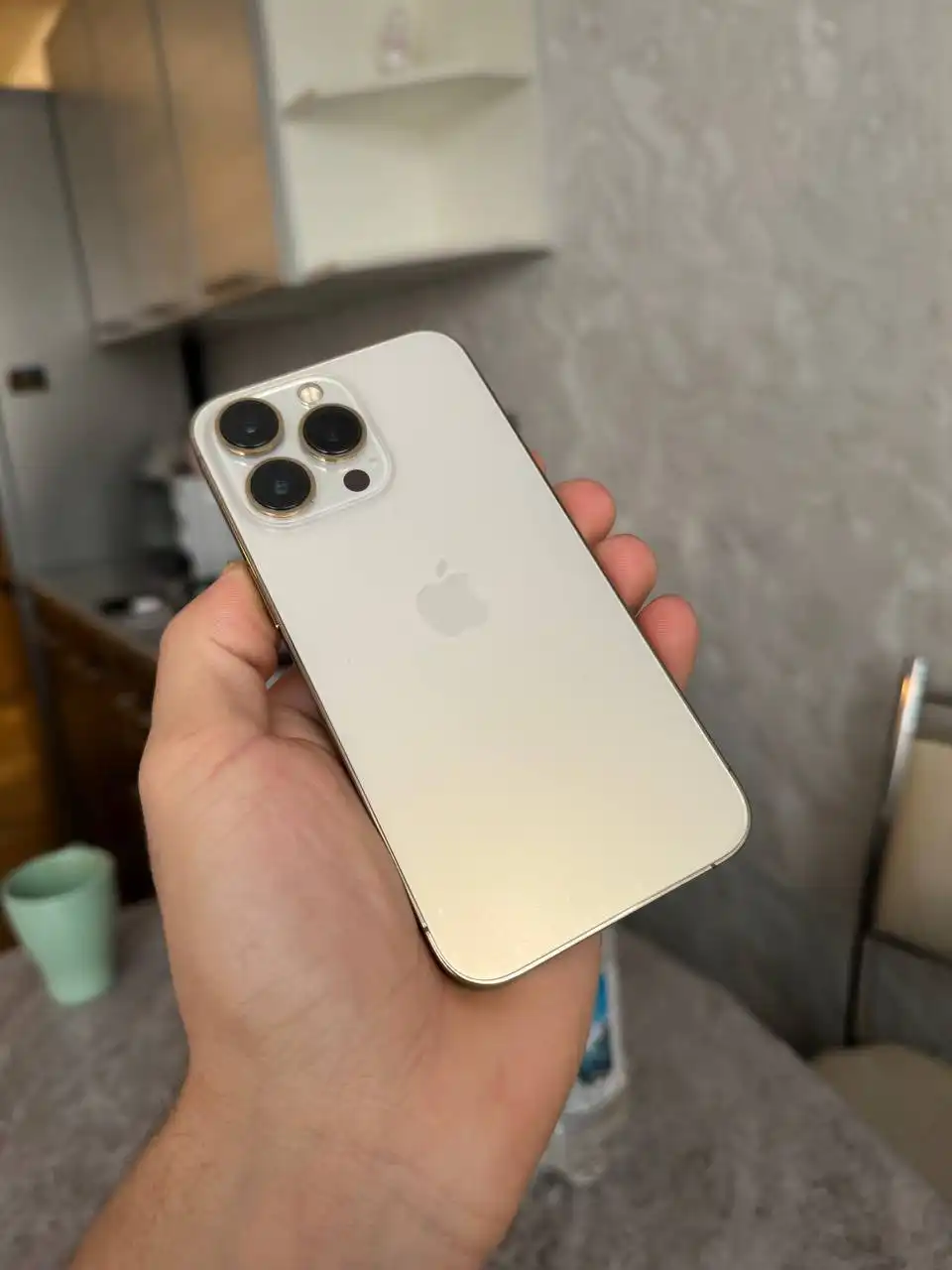 Продам в оригинале