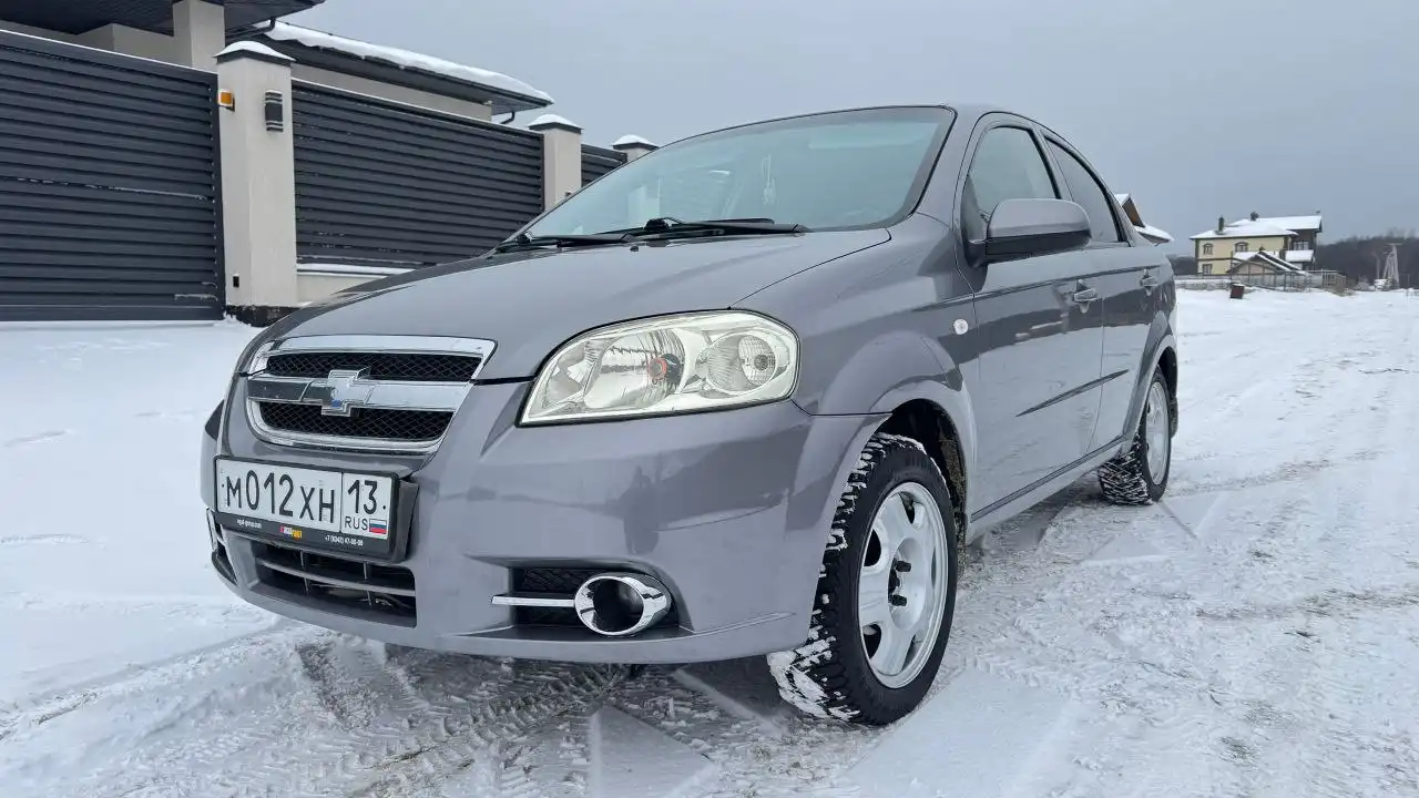 Chevrolet Aveo LS 2011 года