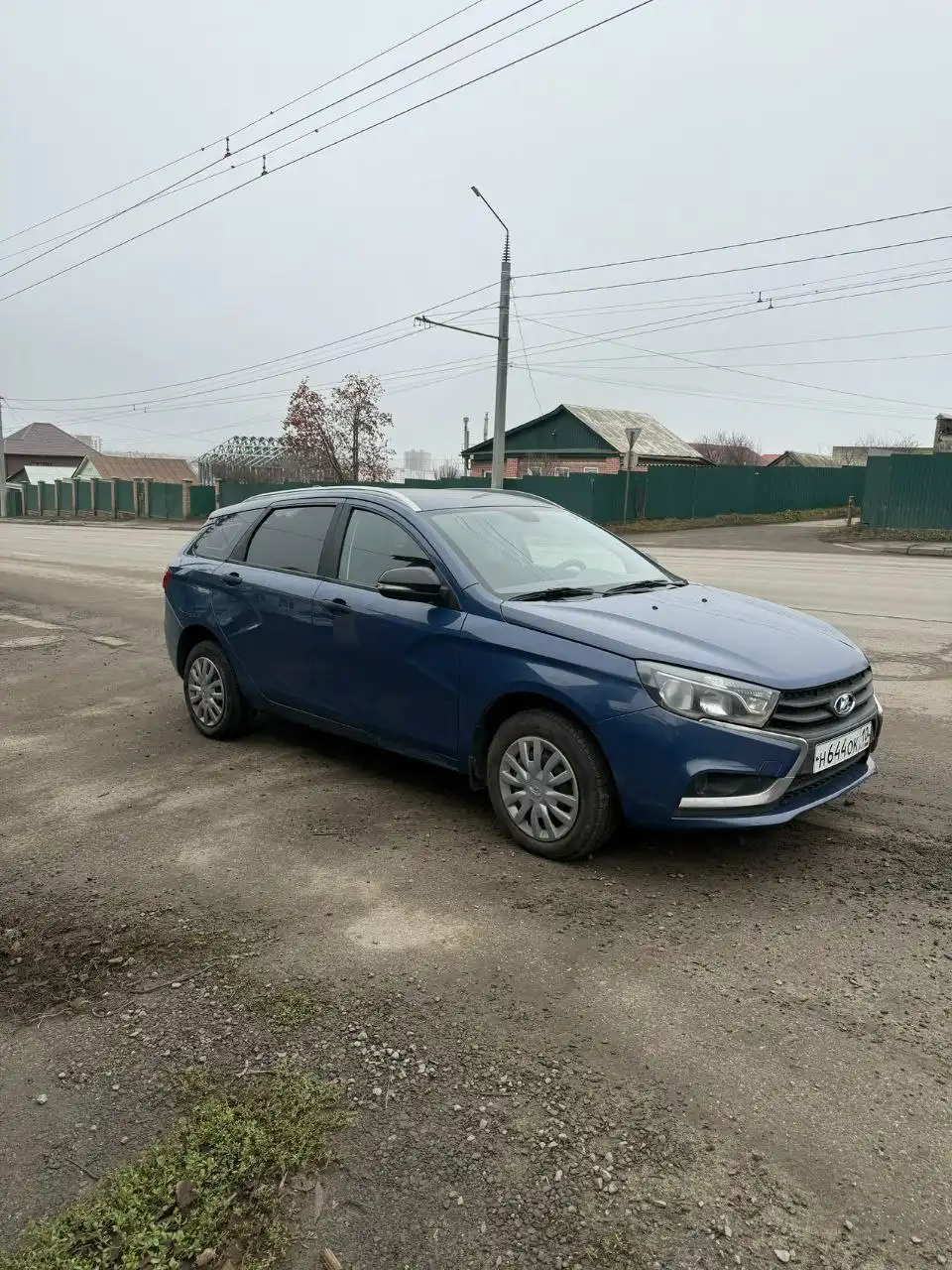 Продам Весту универсал 2019 года