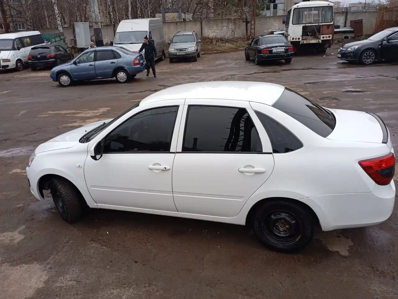 Продам Ладу Гранту 2017 года на газу