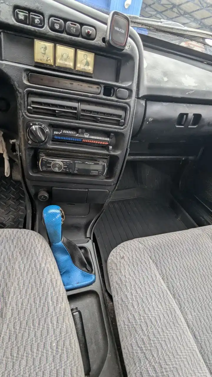 Авто в хорошем состоянии с инжекторным двигателем