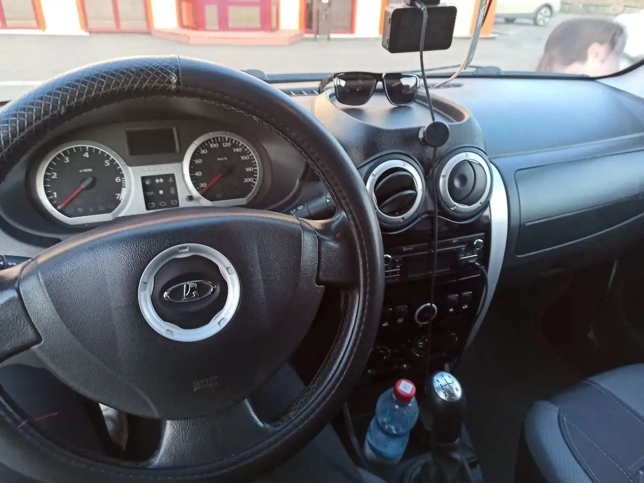 Продам Лада Ларгус Кросс 5 мест