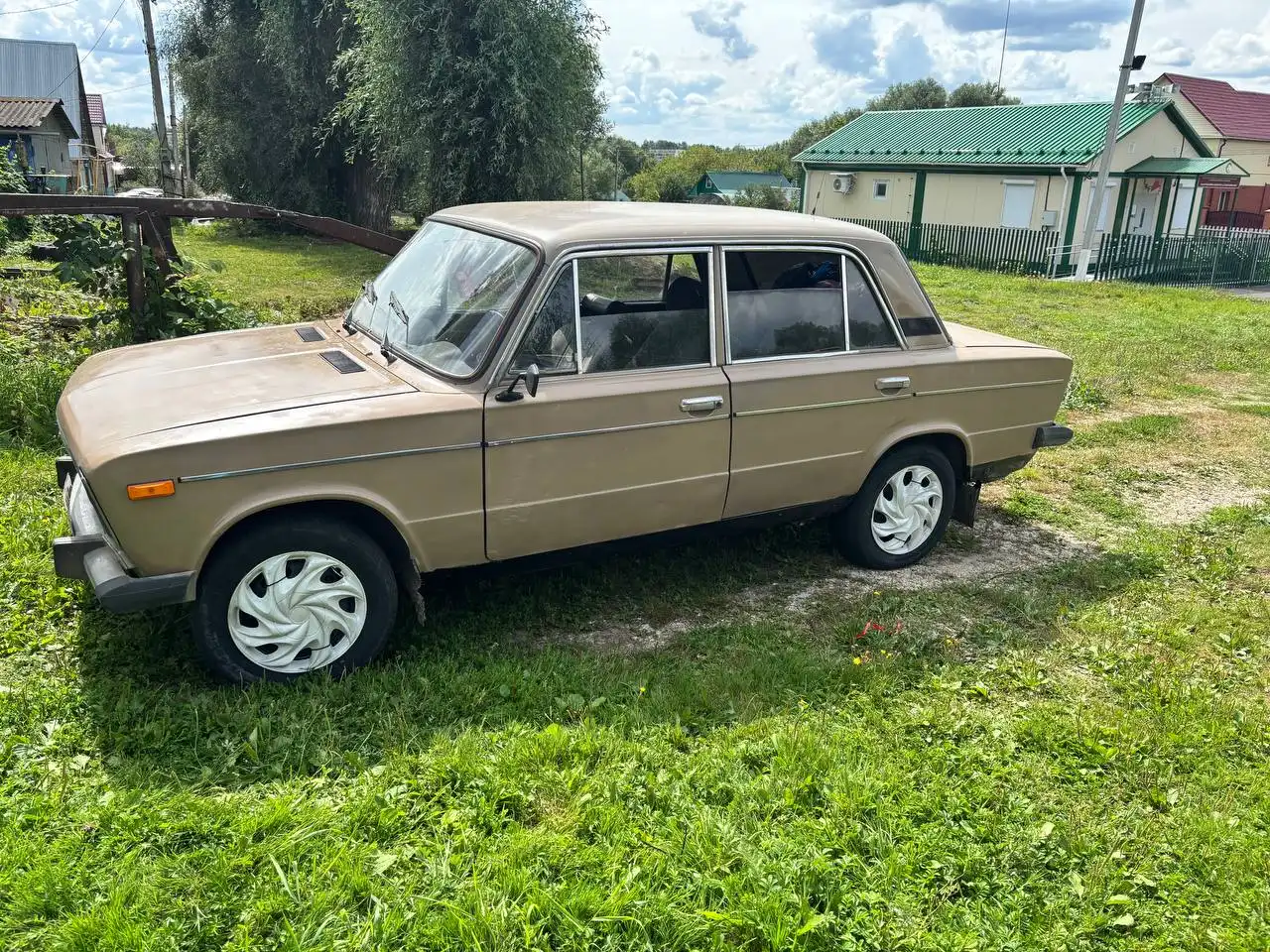 Продам ВАЗ 2106