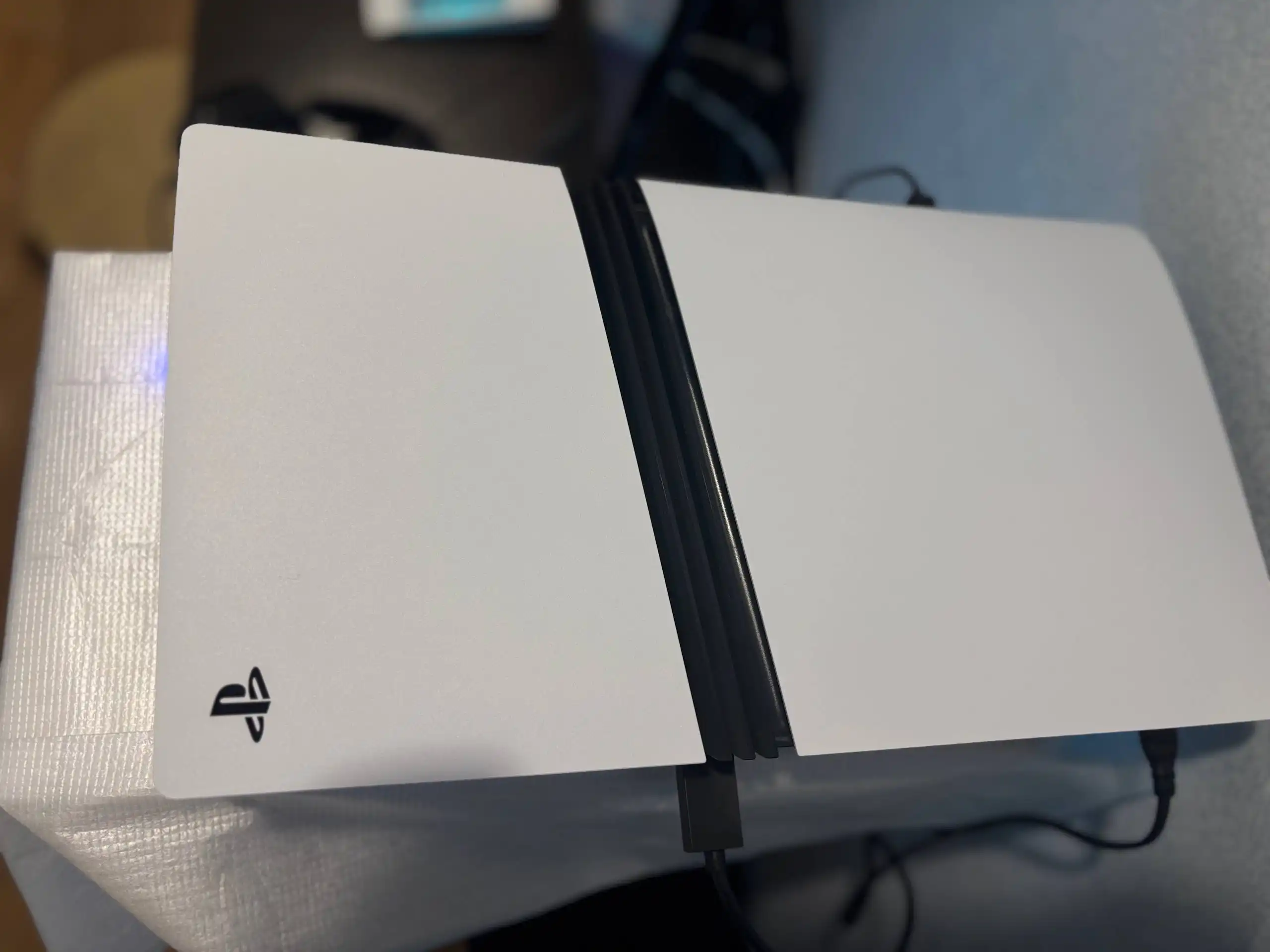 Продам PlayStation 5 Pro в идеальном состоянии с док-станцией - Игровые консоли (Электроника) в Саранск