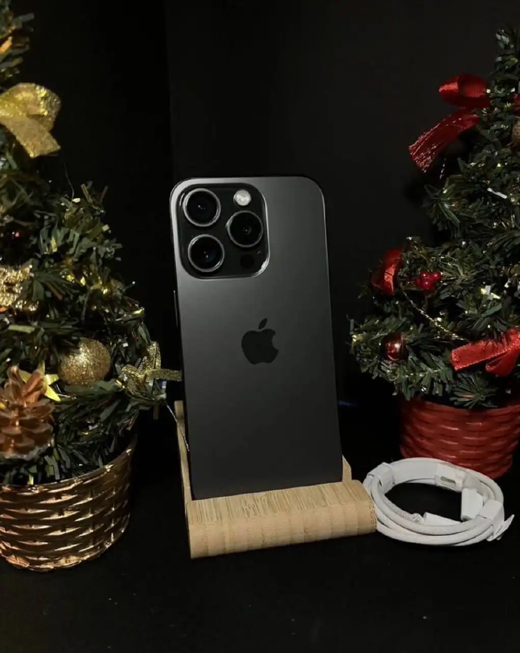 Iphone 15 pro 128gb в отличном состоянии - Смартфоны (Электроника) в Саранск