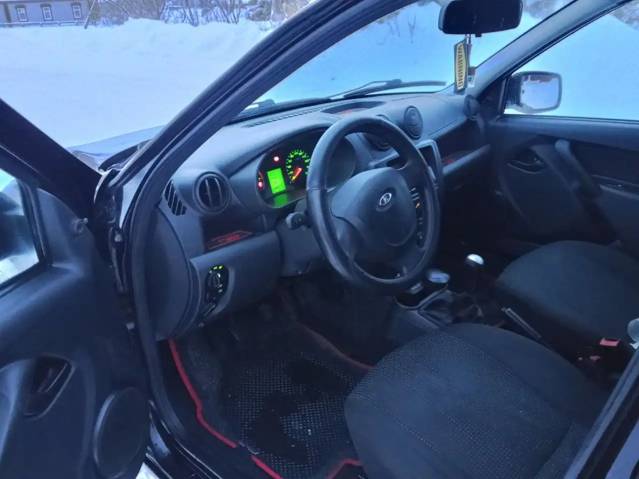 Продам автомобиль 2013 года с кондиционером, электроусилителем и сигнализацией - Авто в Саранск