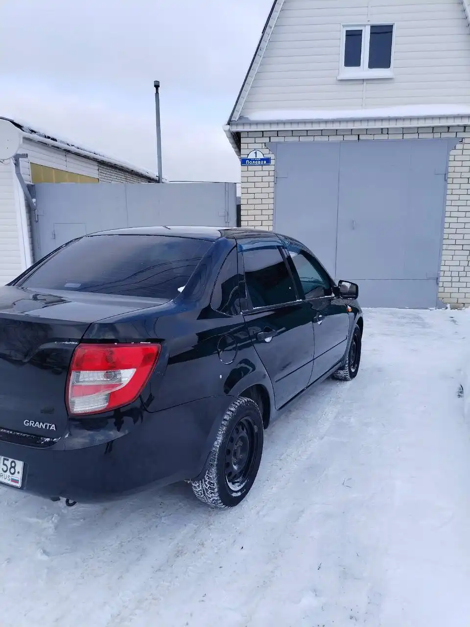 Продажа Lada Granta 2012 года выпуска - Легковые автомобили (Авто) в Кузнецк