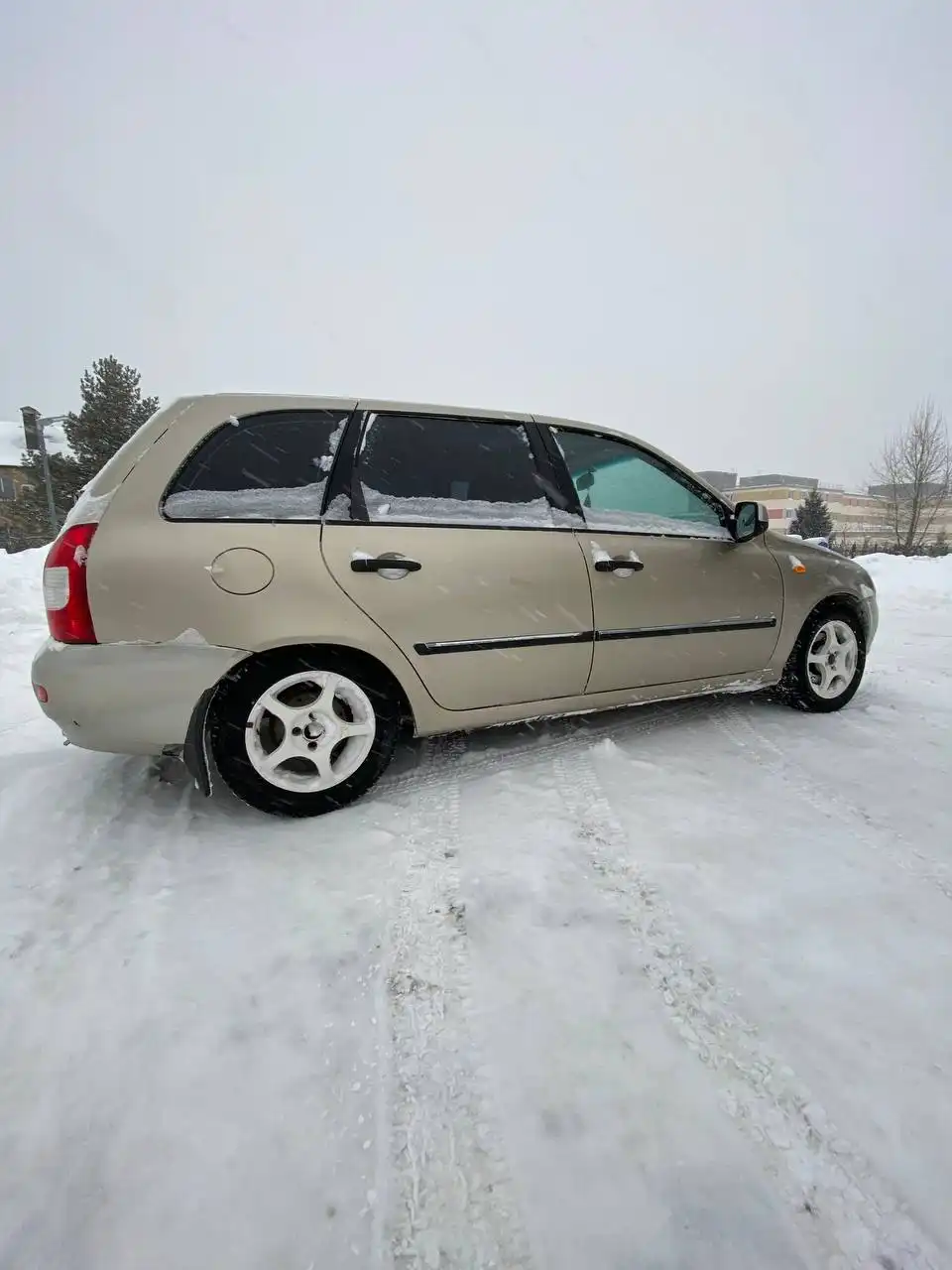 Продажа Лада Калина 2013 года в комплектации ЛЮКС - Легковые автомобили (Авто) в Саранск