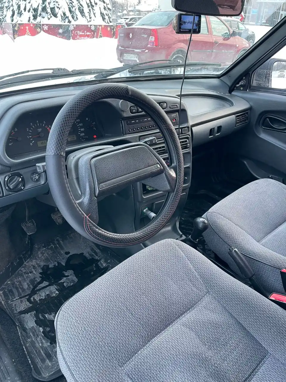 Продажа автомобиля 2008 года, 2 хозяина, с сигнализацией, новая зимняя резина - Авто в Саранск