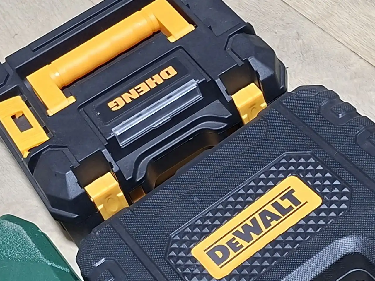 Шуруповёрт аккумуляторный - Электроинструменты (Электроника) в Саранск