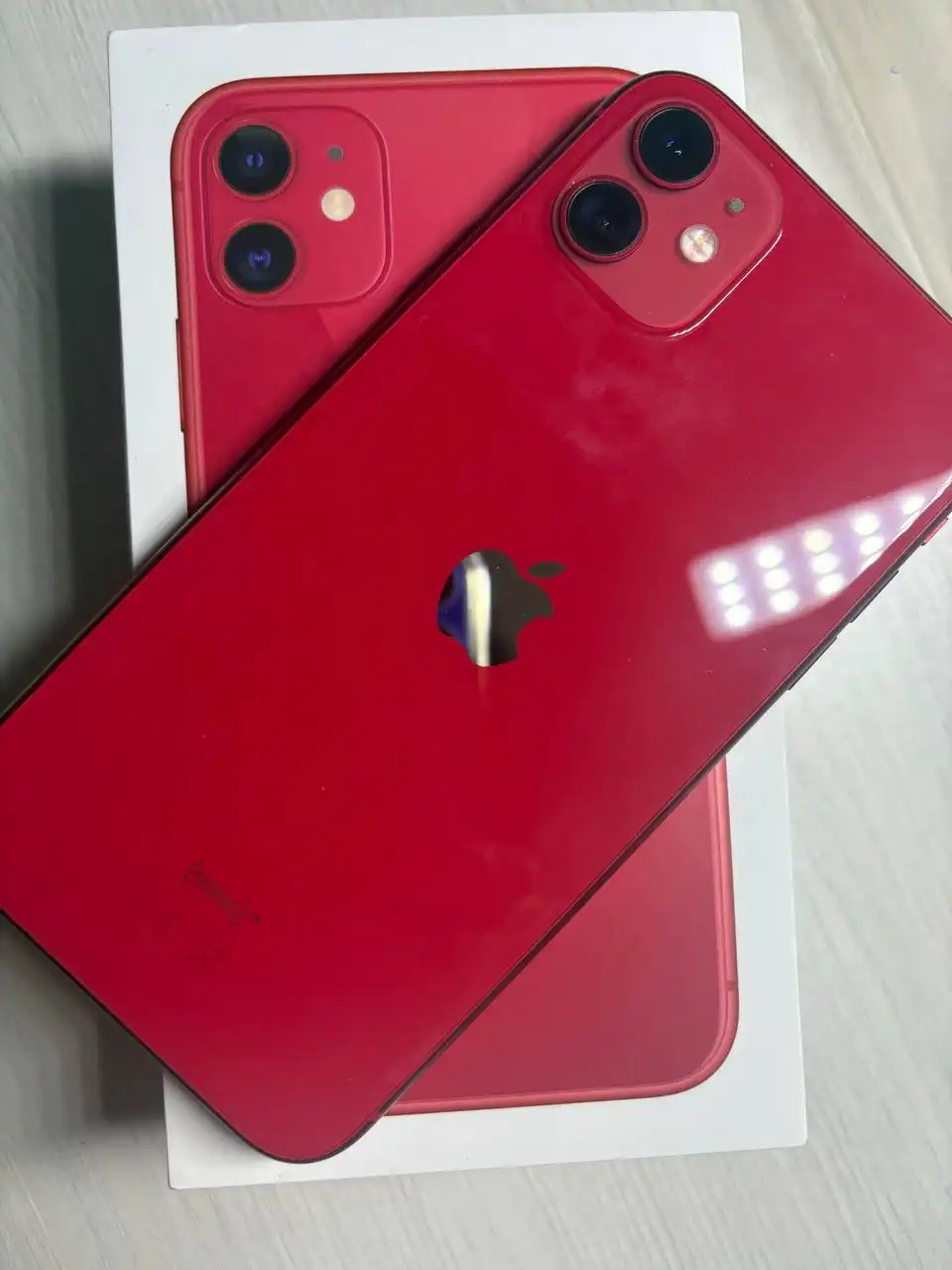 iPhone 11 128 ГБ с комплектом и идеальным состоянием - Смартфоны и телефоны (Электроника) в Саранск