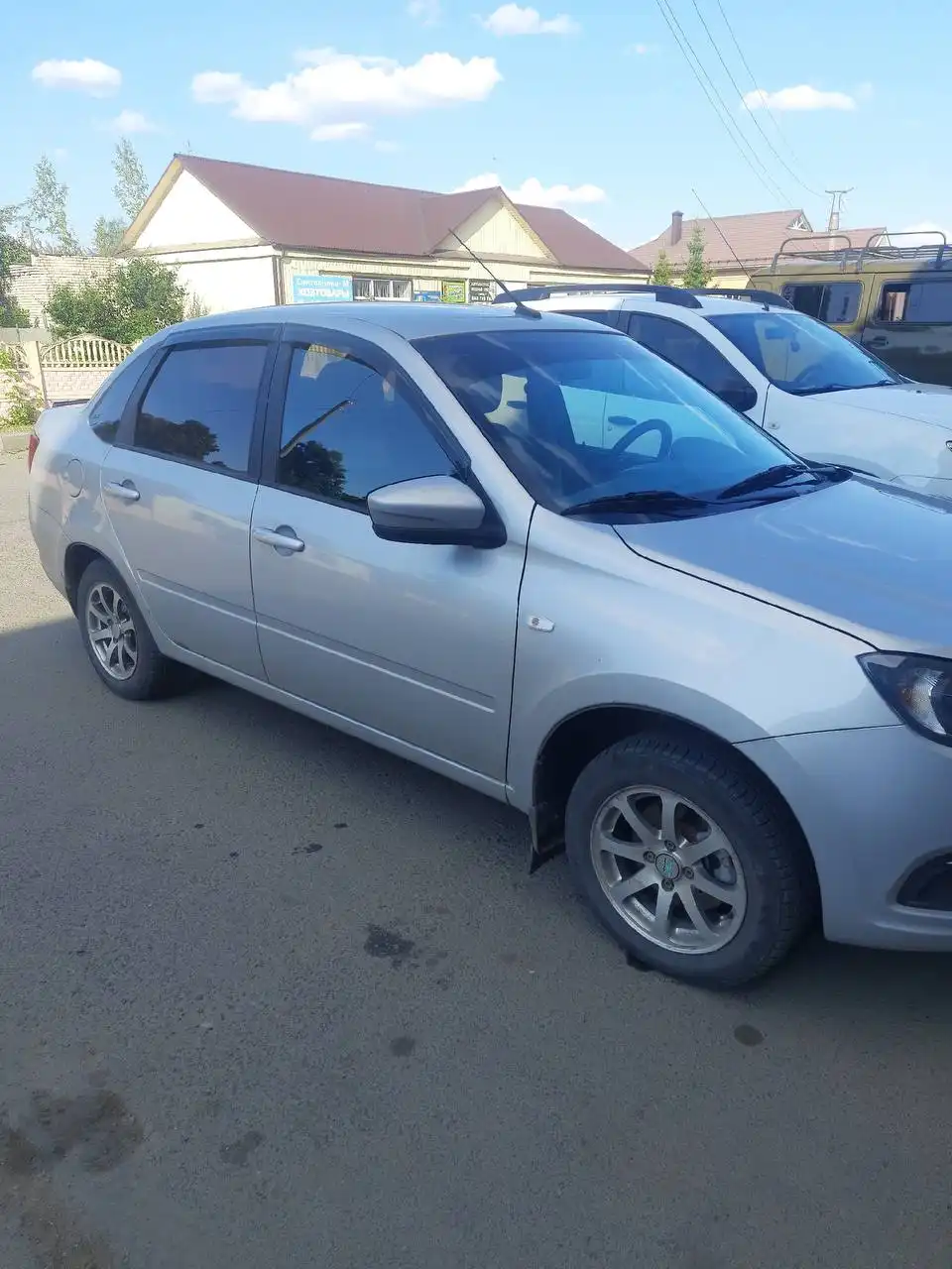 Продажа автомобиля 2019 года в отличном состоянии - Легковые автомобили (Авто) в Саранск