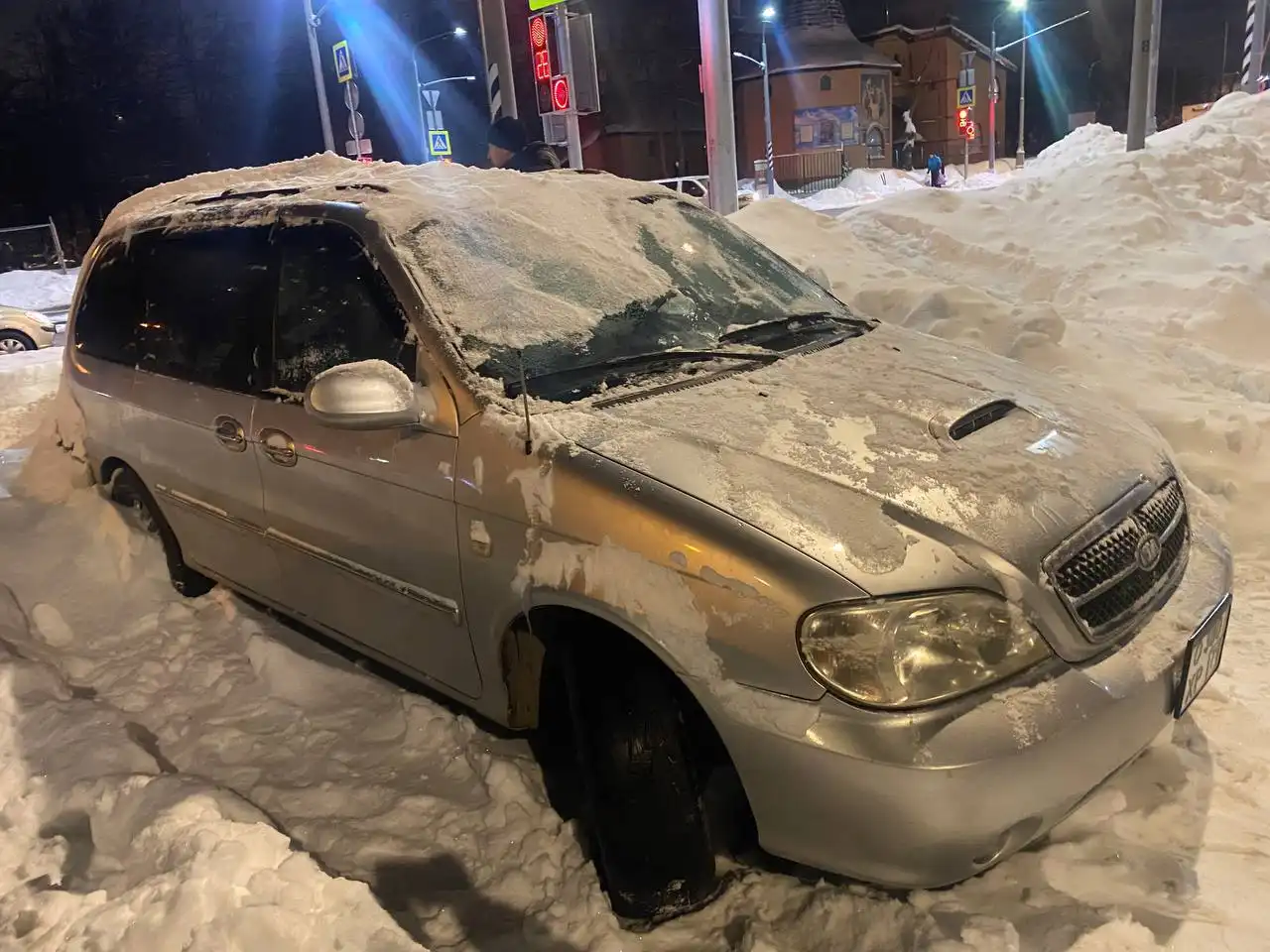 Киа Карнивал 2005 года, дизель, автомат - Минивэны (Авто) в Саранск