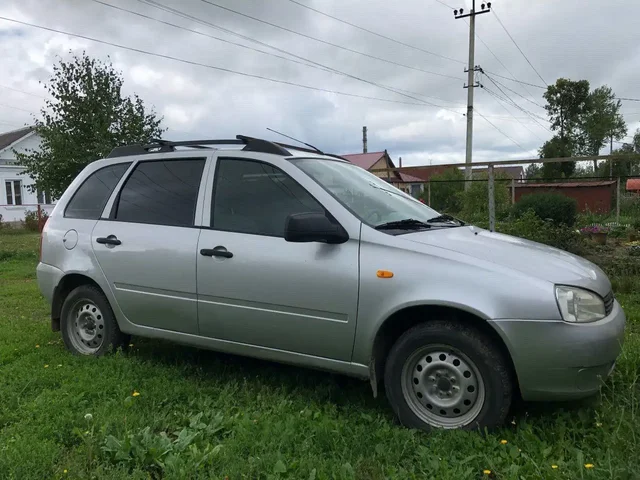 Продажа автомобиля Lada Kalina 2013 года - Легковые автомобили в Саранск
