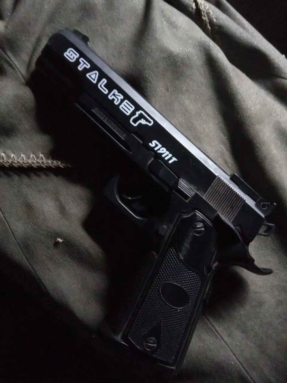 Пневматический пистолет - Барахолка в Саранск