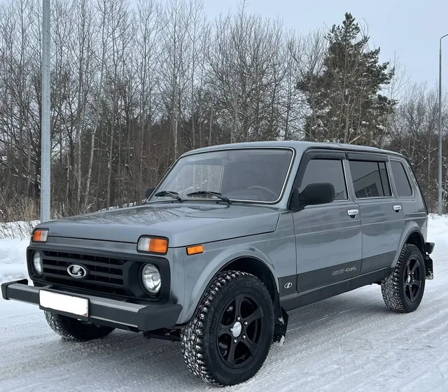 Продажа ВАЗ 2121 (Нива) 2013 года в идеальном состоянии - Авто в Пенза