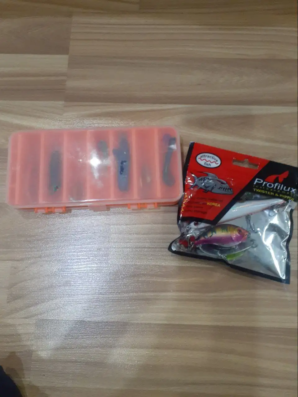 Продажа рыболовных приманок с коробкой - Рыбалка (Хобби и отдых) в Саранск