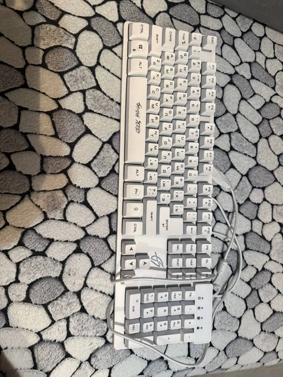 Продажа клавиатуры - Компьютерная периферия (Электроника) в Саранск