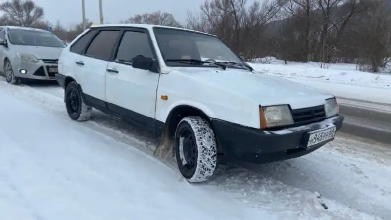 ВАЗ 2109 2000 года в хорошем состоянии - Легковые автомобили (Авто) в Пенза