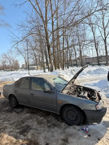 Продам неисправный Ниссан - Легковые автомобили в Саранск