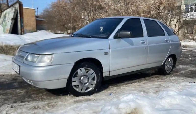 Продам ВАЗ 2112 2004 года с переваренными дном и порогами - Легковые автомобили (Авто) в Пенза