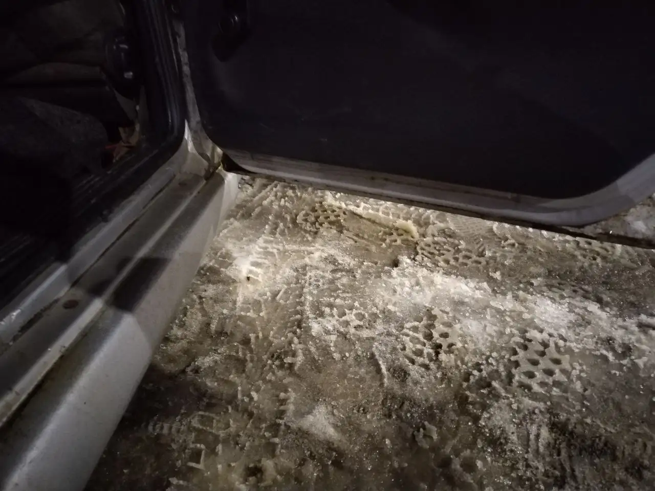 Продам детскую коляску и стульчик для кормления - Детские коляски и кресла (Товары для детей) в Саранск