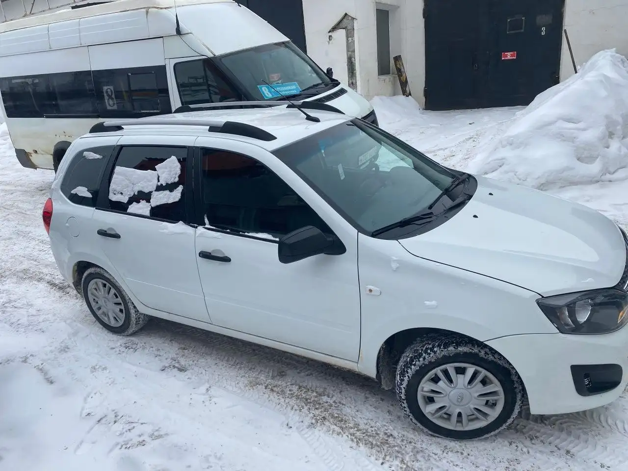 Продажа Лада Калина универсал 2018 года в Саранске - Легковые автомобили (Авто) в Саранск