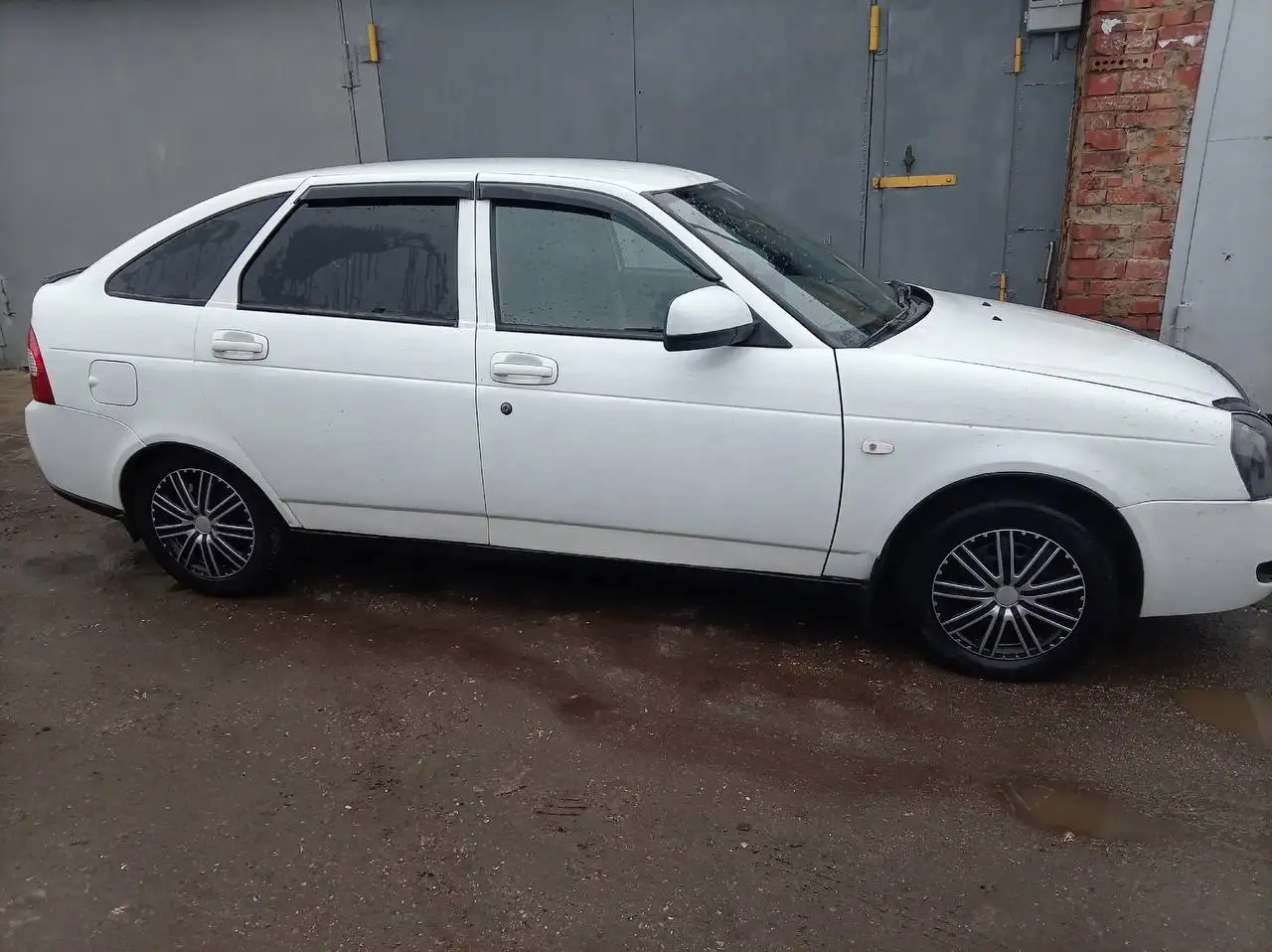 Автомобиль 2009 года в хорошем состоянии - Авто в Саранск