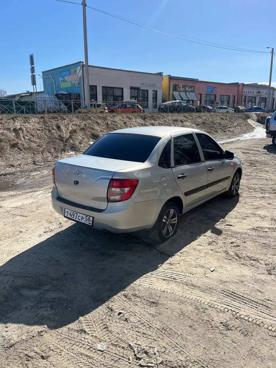 Продажа Лада Гранта 2013 года - Легковые автомобили (Авто) в Пенза