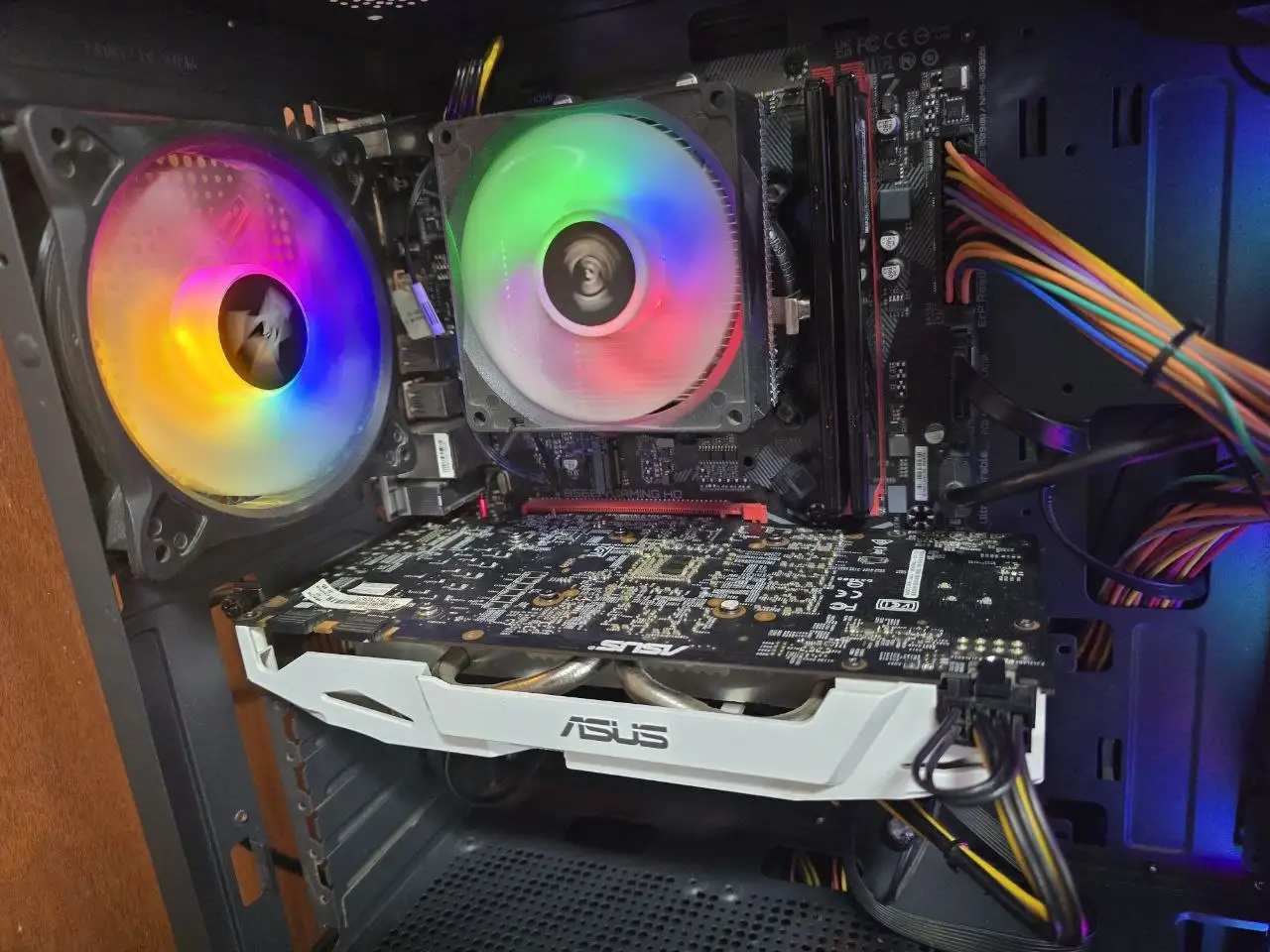 Компьютер i3-10105f с видеокартой GTX 1070 8GB - Компьютеры и комплектующие (Электроника) в Рузаевка