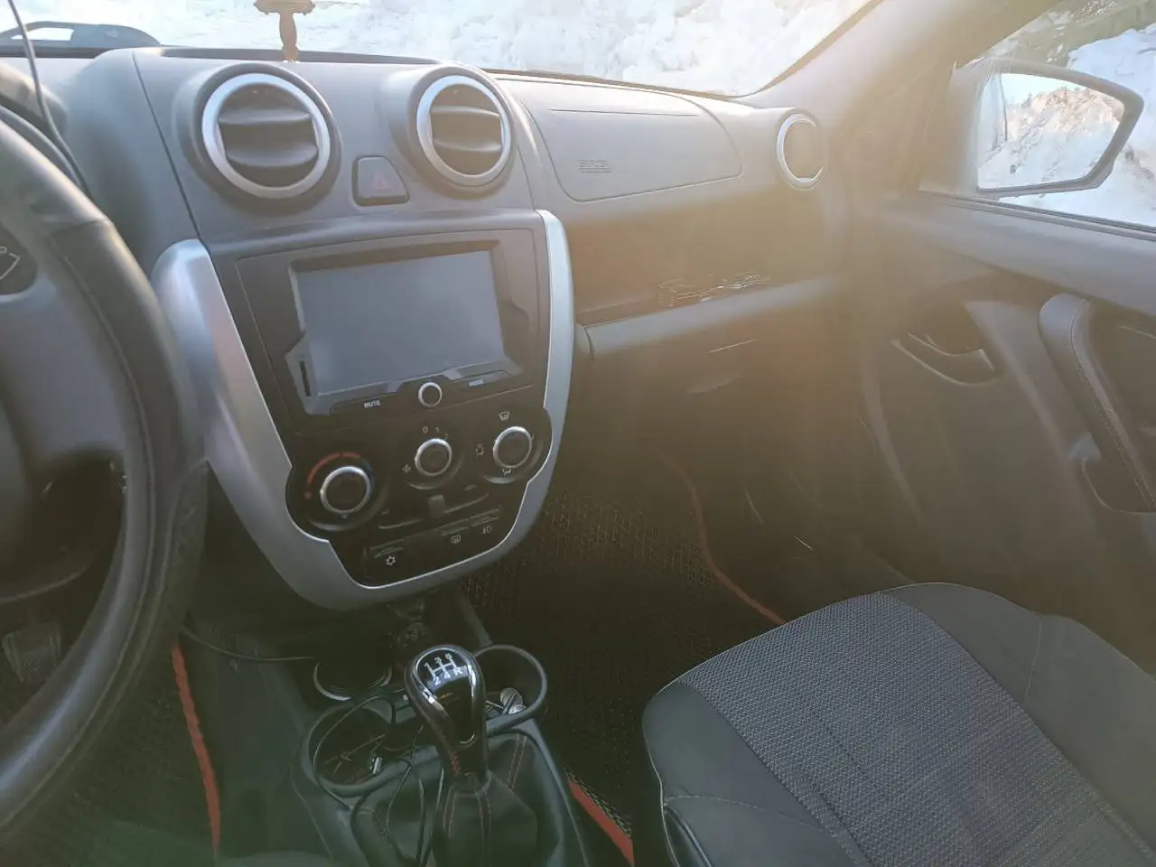 Продам автомобиль Лада Гранта 1.6 2016 года - Легковые автомобили (Авто) в Саранск