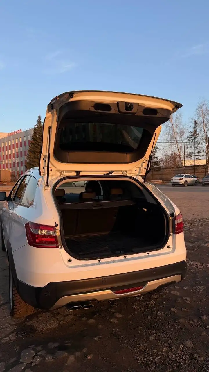 LADA VESTA Cross 2018 года, 1.8 МТ, пробег 95 000 км - Легковые автомобили (Авто) в Пенза