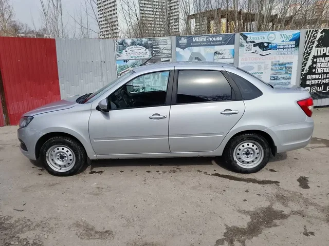 Продажа Lada Granta 2022 года в отличном состоянии - Квадроциклы в Саранск